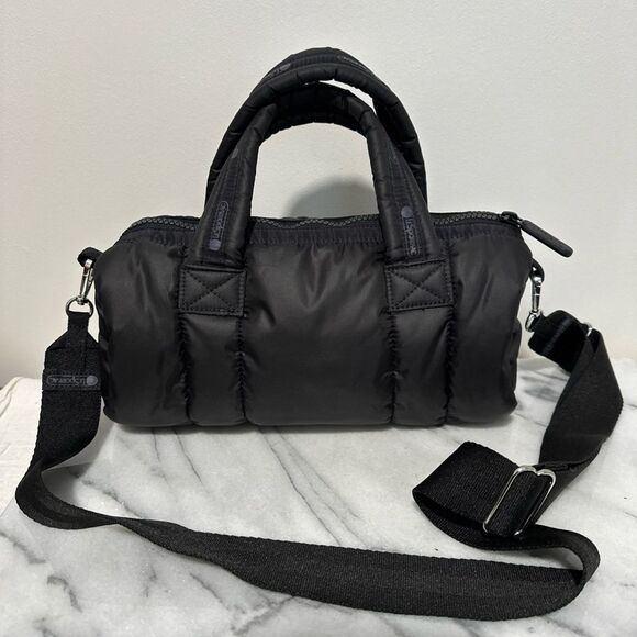 LeSpotsac Black Quilted Handbag crossbody rare - Picture 1 of 13